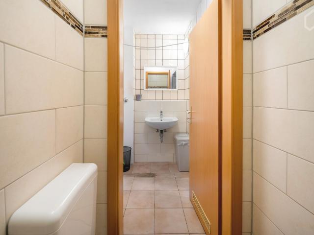 Awesome and great home located in Köln with balcony, Koln Amsterdam Apartments for Rent