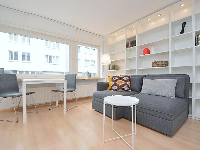 Awesome and quiet home Stuttgart, Stuttgart Amsterdam Apartments for Rent