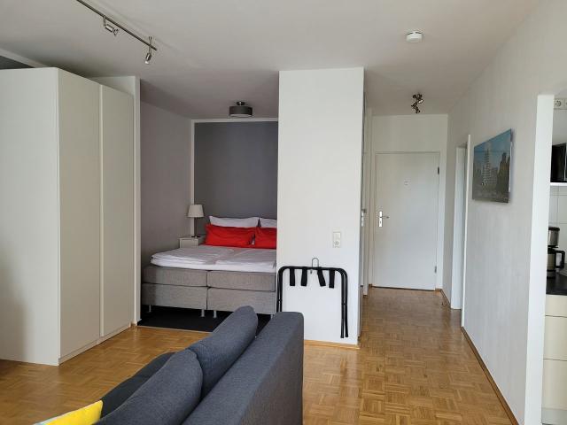 Awesome & beautiful studio Düsseldorf, Dusseldorf Amsterdam Apartments for Rent