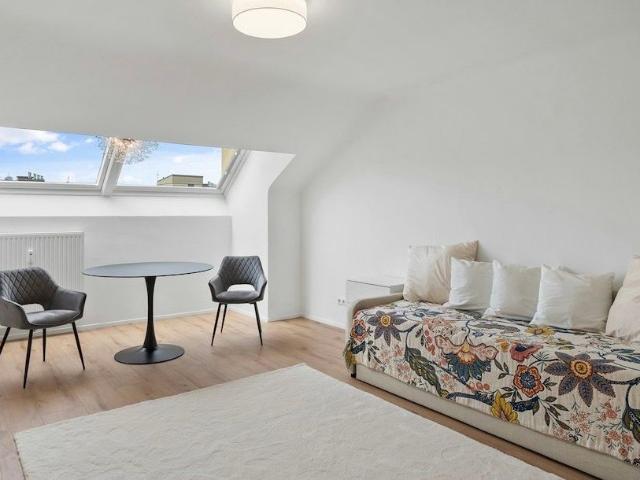 Awesome & cozy home in popular area