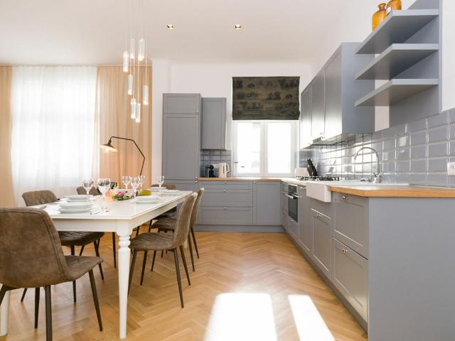 Awesome, fashionable 2br apartment, Wien, Vienna Amsterdam Apartments for Rent