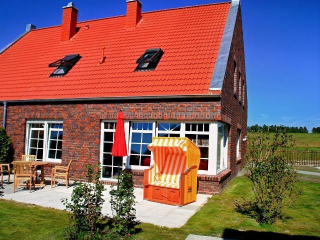 Awesome house in Wangerland