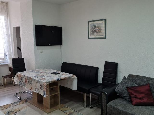 Awesome, lovely flat in Duisburg, Duisburg Amsterdam Apartments for Rent
