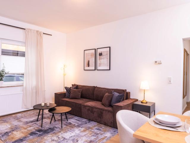 Awesome & pretty flat with nice neighbours