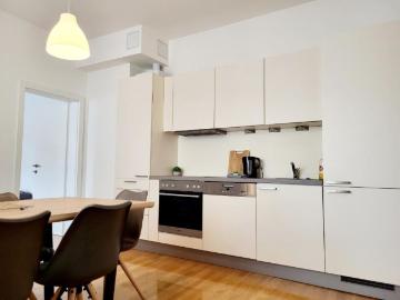 Awesome suite close to park