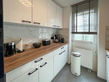 Awesome & wonderful home in Dresden