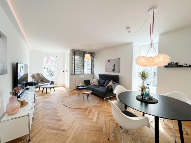 Awesome & wonderful home in Dresden