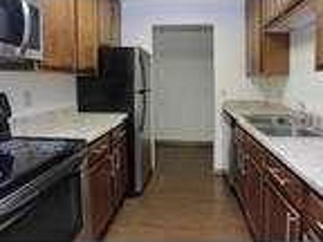 Awesome 1 BD 1 BA Now Available $1355/month