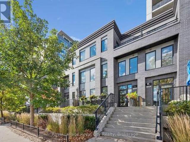 At7 53 Arthur Street S, Guelph St. Patrick'S Ward, ON, N1E 0P5 townhouse for sale | Listing ID X13880 | Royal LePage