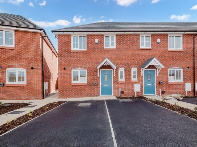 at The Fairways, 37 Birdie Lane M38 3 bed house to rent £1,425 pcm £329 pw