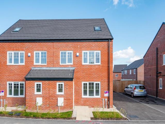 at Wellington Park, 4 Wigham Close SR5 4 bed house to rent £1,350 pcm £312 pw