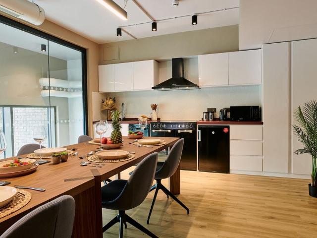 at Apex Gardens, Flat 601, Aster. 3 bed apartment to rent £3,320 pcm £766 pw