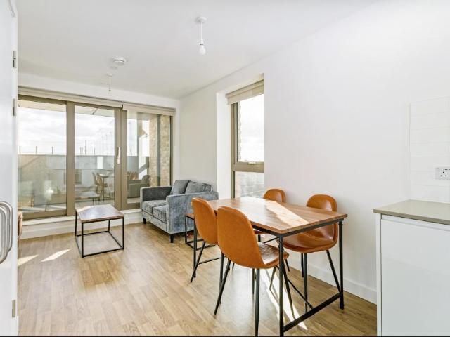 at Apex Gardens, Flat 1902, Aster. 1 bed apartment to rent £2,240 pcm £517 pw