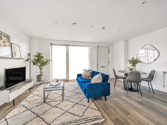 at Beam Park, 16 Verona House, Dunton. 1 bed apartment to rent £1,545 pcm £357 pw