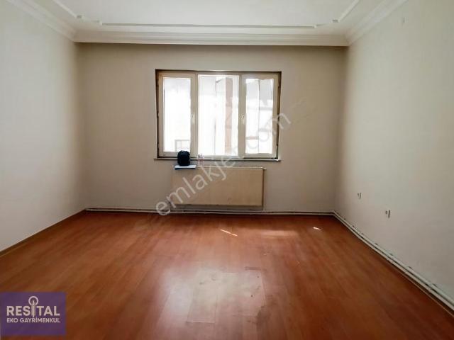 Atıcılarda Yüzme Havuzuna Yakın Kiralık 2+1 Kombili Daire
