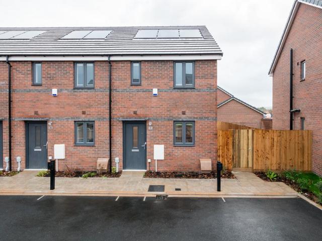 at Cherrywood Grange, 89 Stone Barton. 2 bed house to rent £1,350 pcm £312 pw
