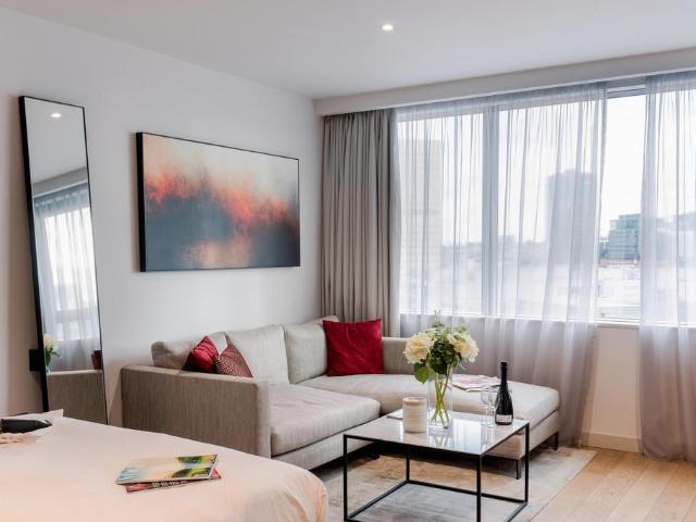 at Citysuites Living, 16 Chapel. Studio to rent £1,325 pcm £306 pw