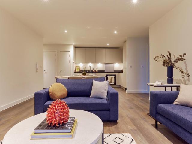 at Corkfield, 296 Pershore Road B5 3 bed apartment to rent £2,045 pcm £472 pw