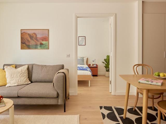 at Edinburgh, Bonnington Road Lane, 3. 1 bed flat to rent £1,480 pcm £342 pw