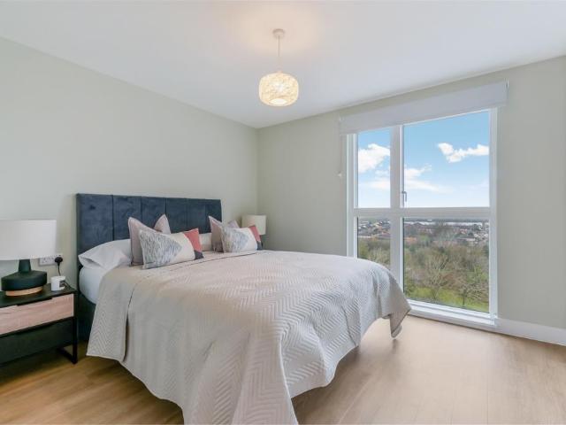 at Enigma Square, Flat 721, Enigma. 3 bed apartment to rent £2,145 pcm £495 pw
