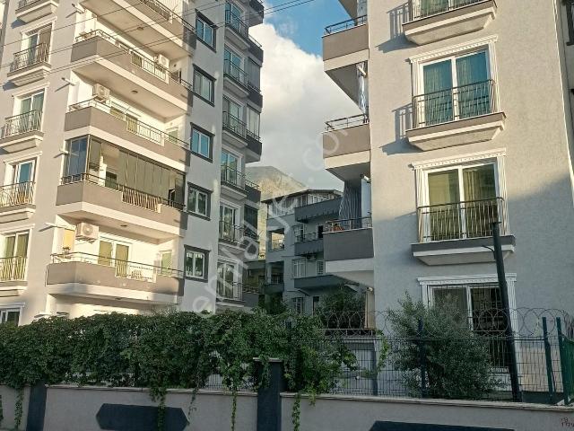 At & Es Emlak Tan Vatan Sitesinde Satılık 3+1 Lüks Fırsat Daire