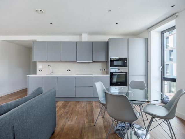 at Essential Living, Flat 312. 2 bed apartment to rent £3,250 pcm £750 pw
