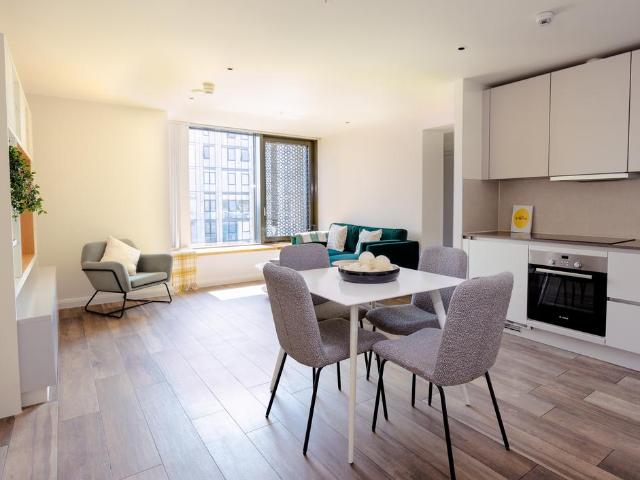 at Essential Living, Flat 505. 1 bed apartment to rent £2,700 pcm £623 pw