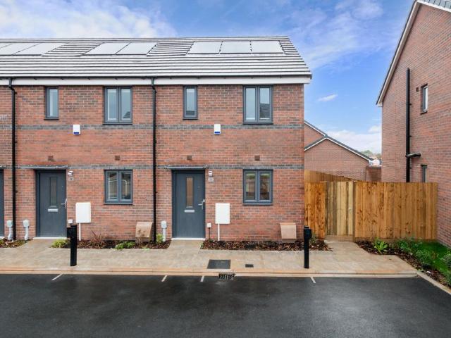 at Galileo, 9 Stones Gallop. 2 bed house to rent £1,360 pcm £314 pw