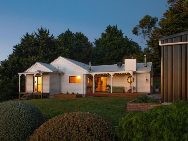 PRICED TO SELL. At Home on The Ridge. Country Home on 33 Acres with Magnificent Views
