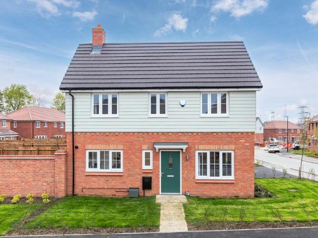 at Isleport Grove, 2 Parsley Drive TA9 3 bed house to rent £1,400 pcm £323 pw