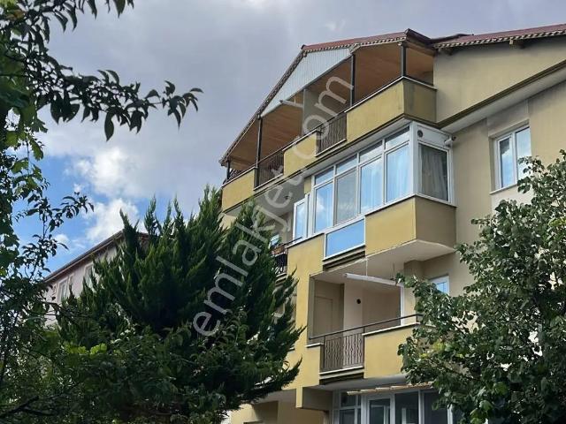 Çatı Katı Kiralık 1+1 Apart