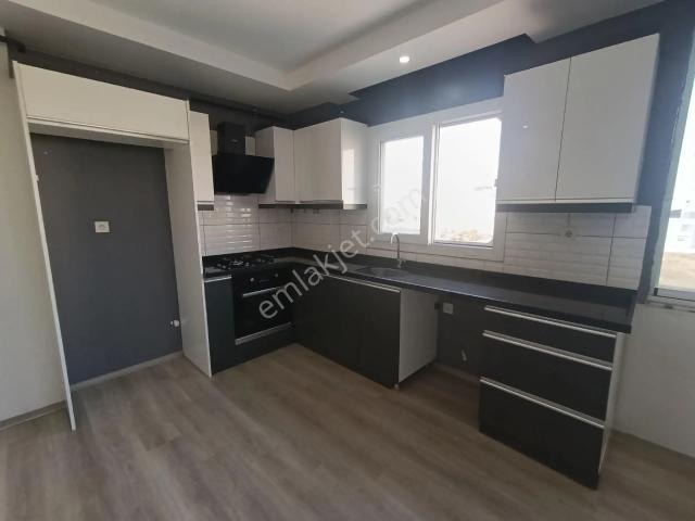 Çatıkule'den Çarkıpare'de 3+1 G.oturum Ara Kat Daire