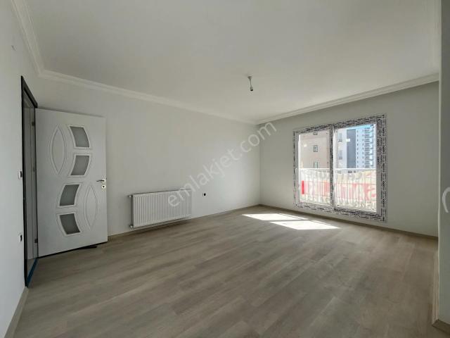 Çatıkule'den Elif Su Uludağ Mahallesi 2+1 Kapalı Mutfak İsknlı Kiralık Daire