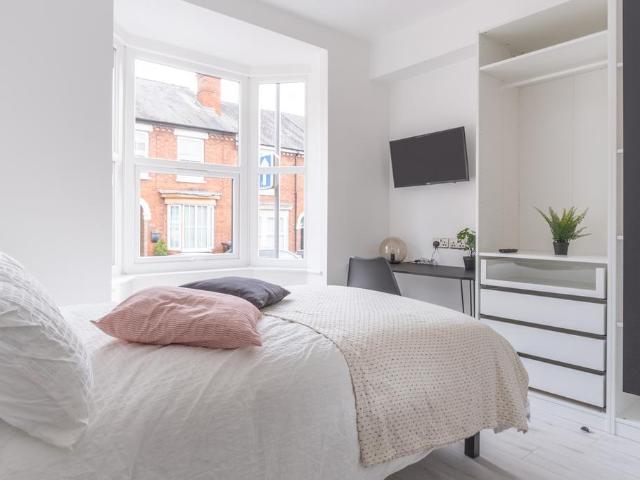 at Lincoln, 4, Eastbourne Street LN2 2 bed house share to rent £563 pcm £130 pw