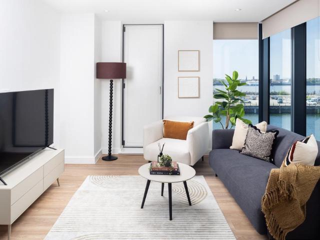 at Lighthaus, Lighthaus, 2 William. 3 bed apartment to rent £2,340 pcm £540 pw