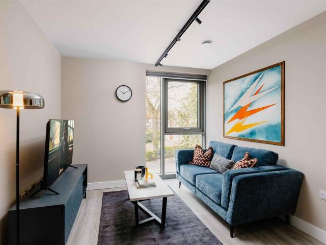 at Loudons Yard, The Laurel, 2. 1 bed apartment to rent £1,275 pcm £294 pw