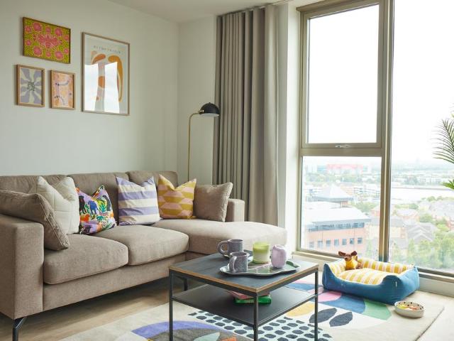 at Manchester, EDA, Anchorage Quay M50 2 bed apartment to rent £1,590 pcm £367 pw