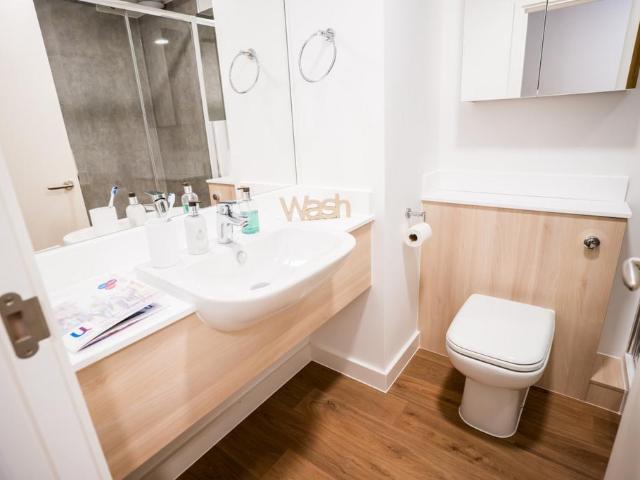 at Nationwide, Unilife Riverside. 1 bed private hall to rent £1,408 pcm £325 pw