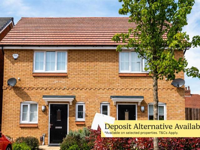 at Nationwide, 18 Brooks Road BB2 2 bed terraced house to rent £955 pcm £220 pw
