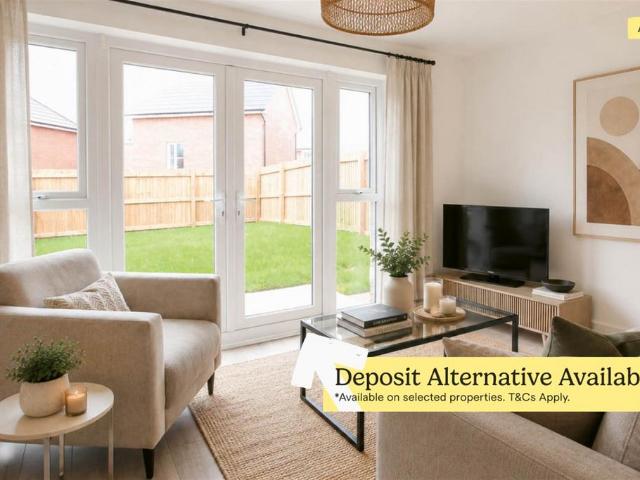 at Nationwide, 195 Milkstone Road OL11 3 bed terraced house to rent £1,295 pcm £299 pw