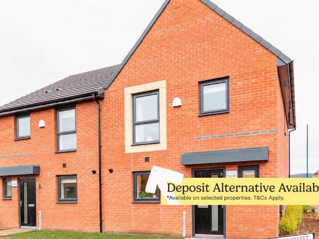 at Nationwide, 24 Wilkinson Grove TS4 3 bed semi detached house to rent £990 pcm £228 pw