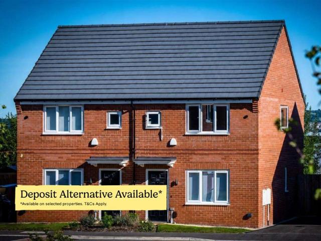 at Nationwide, 33 Chadwick Street WN7 3 bed end of terrace house to rent £1,280 pcm £295 pw