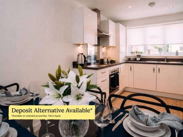 at Nationwide, 6 Brookfield Drive. 3 bed semi detached house to rent £1,270 pcm £293 pw