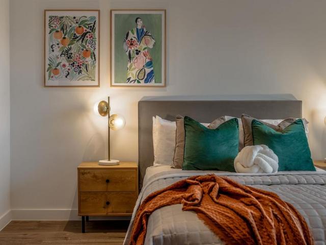 at Property Sense, 605, Sylvester. 1 bed apartment to rent £1,249 pcm £288 pw