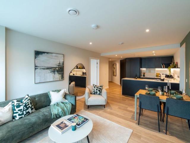 at Property Sense, Apartment 0107. 2 bed apartment to rent £1,840 pcm £425 pw
