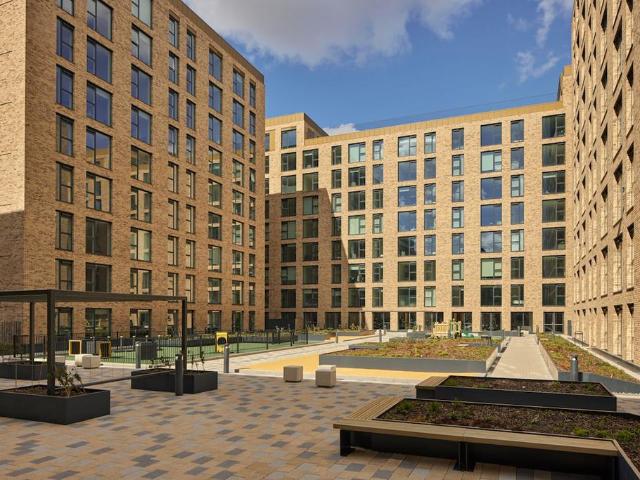 at Property Sense, Apartment 0611, 30. Studio to rent £1,389 pcm £321 pw