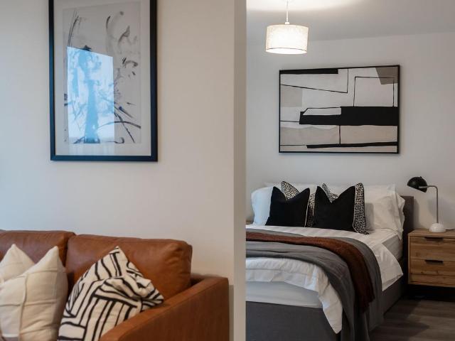 at Property Sense, Apt 07007, New. Studio to rent £990 pcm £228 pw