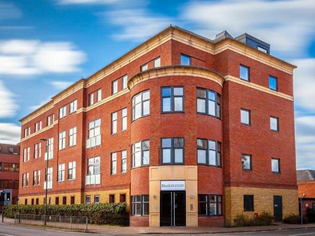 at Pure Resi, 3 Bradley Court, Knoll. 1 bed flat to rent £1,175 pcm £271 pw