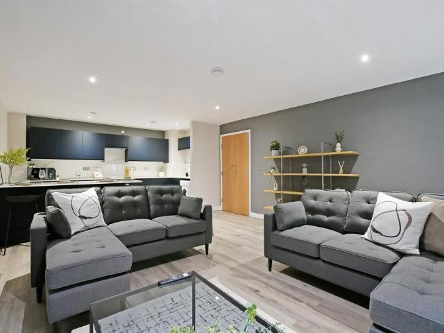 at Sheffield, 105 West One Space, 8. 4 bed apartment to rent £2,080 pcm £480 pw