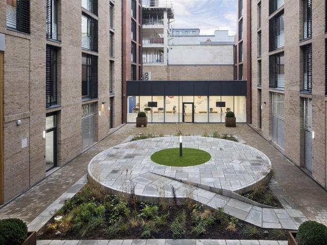 at Sheffield, Apartment 122. Studio to rent £460 pcm £106 pw